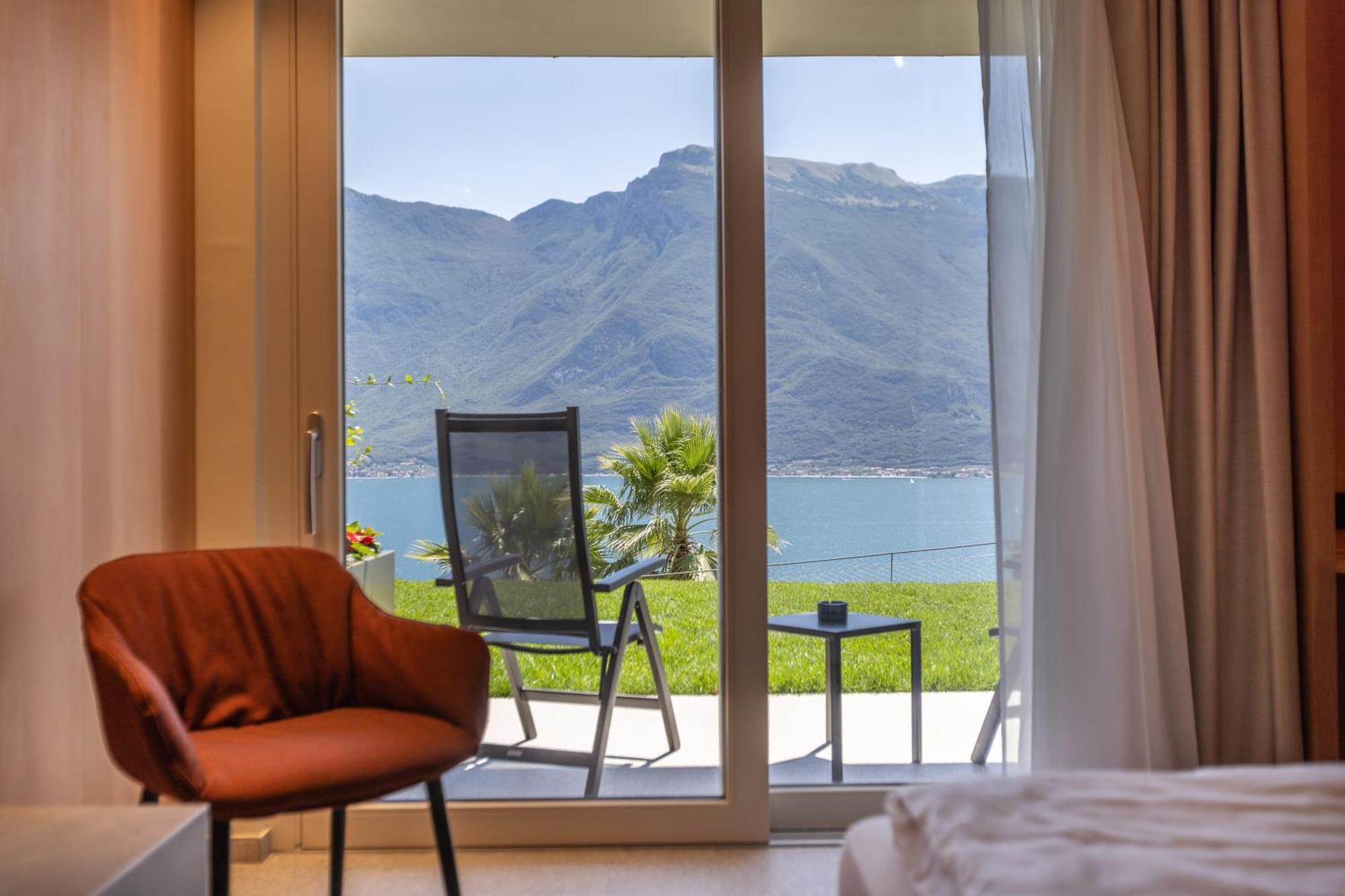 Llac Living Nature Hotel Limone sul Garda Quarto foto
